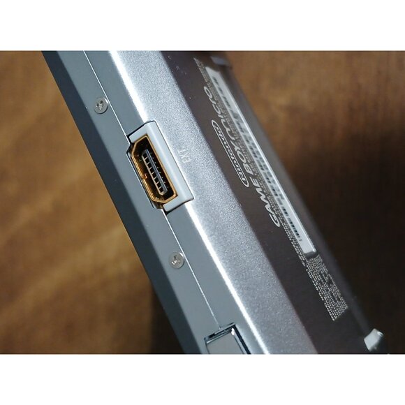 Nintendo Game Boy GBA Micro - Oxy-003 - With Charger - Tested - RARE! - Picture 10 of 11